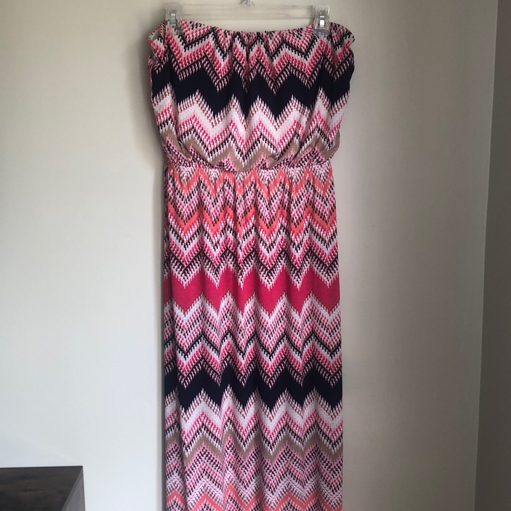 💃🏼Trixxi Strapless Chevron Maxi Dress💃🏼